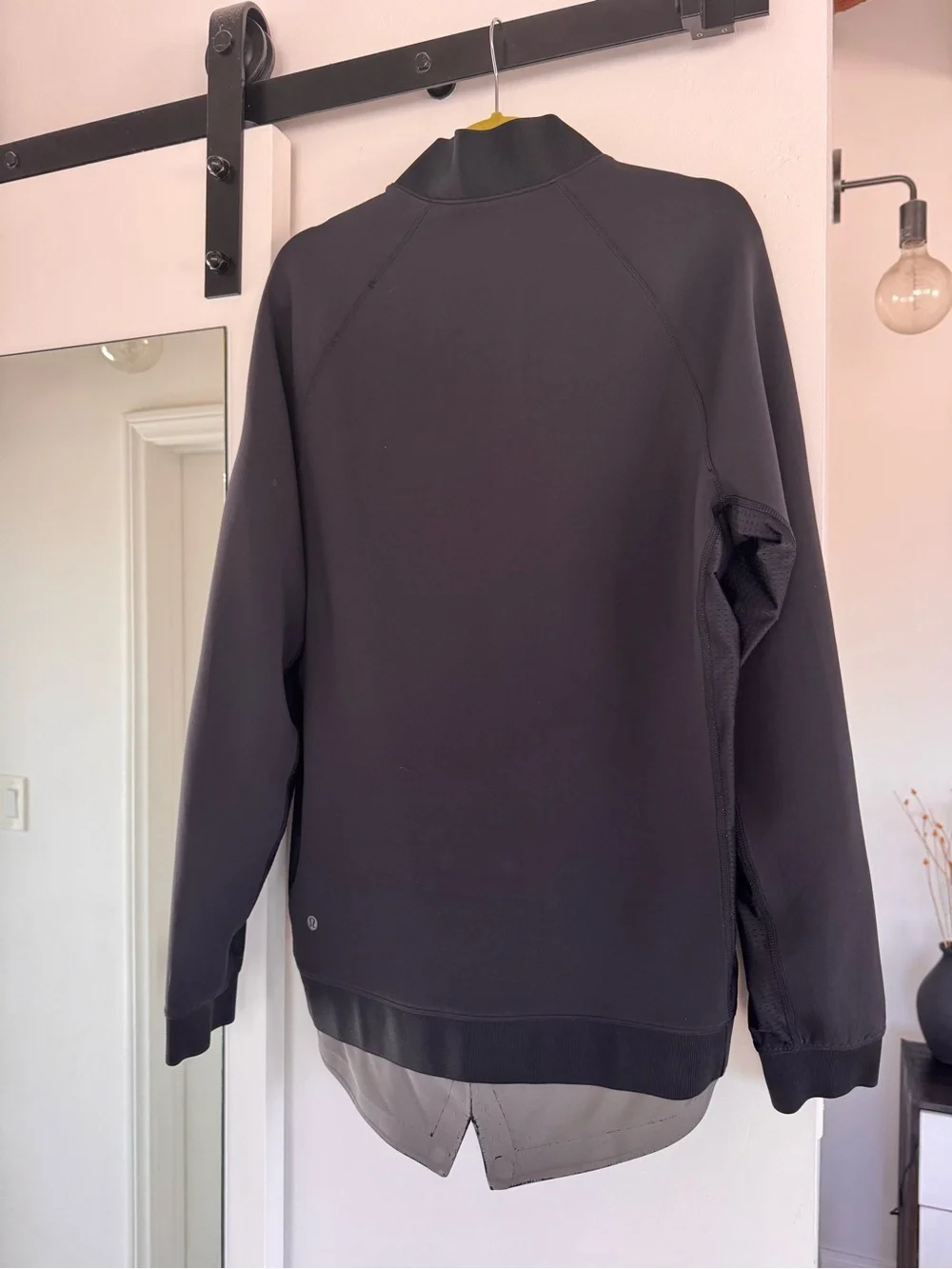 Men's Black Half-Zip Performance Pull Over